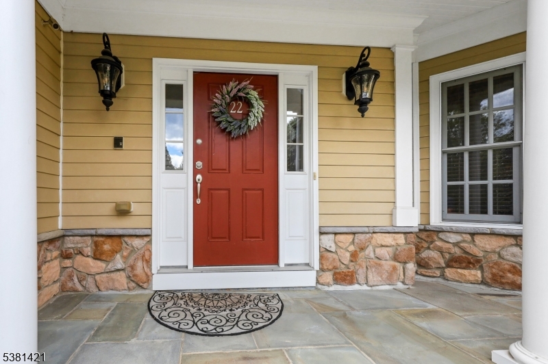 22 Meadow Lake Dr