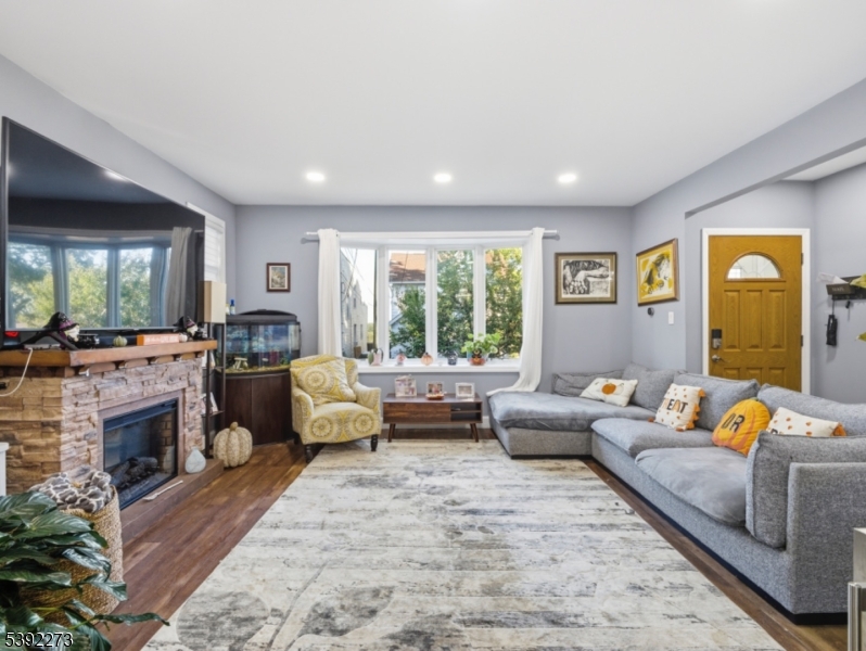 75 Mount Prospect Ave