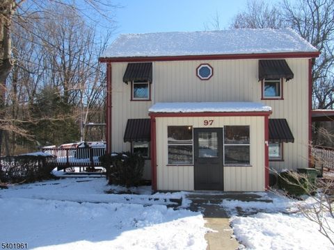 97 Hickory Corner Rd Alexandria Twp. NJ 08848