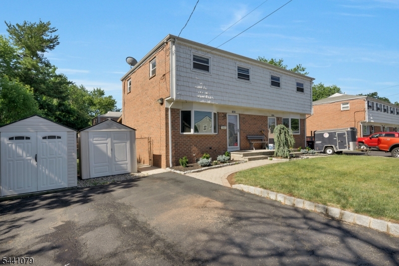 640 Desota Dr A