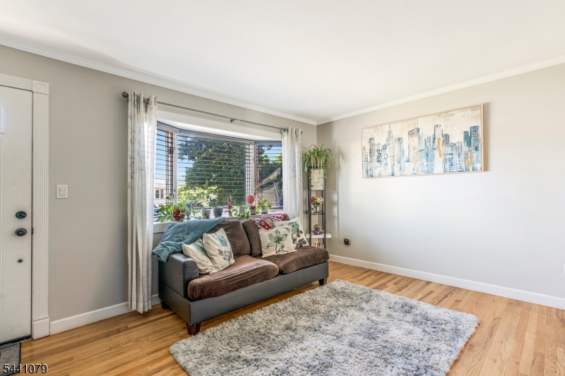 640 Desota Dr A