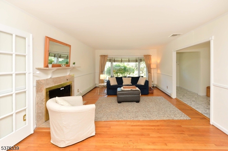 632 Ramapo Valley Rd