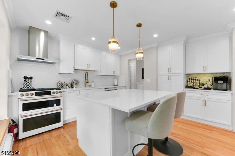 7 Fawn Dr