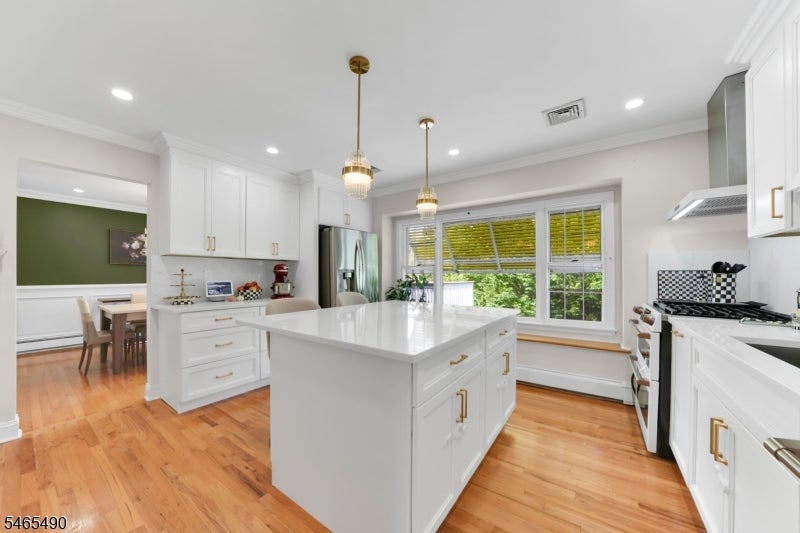 7 Fawn Dr