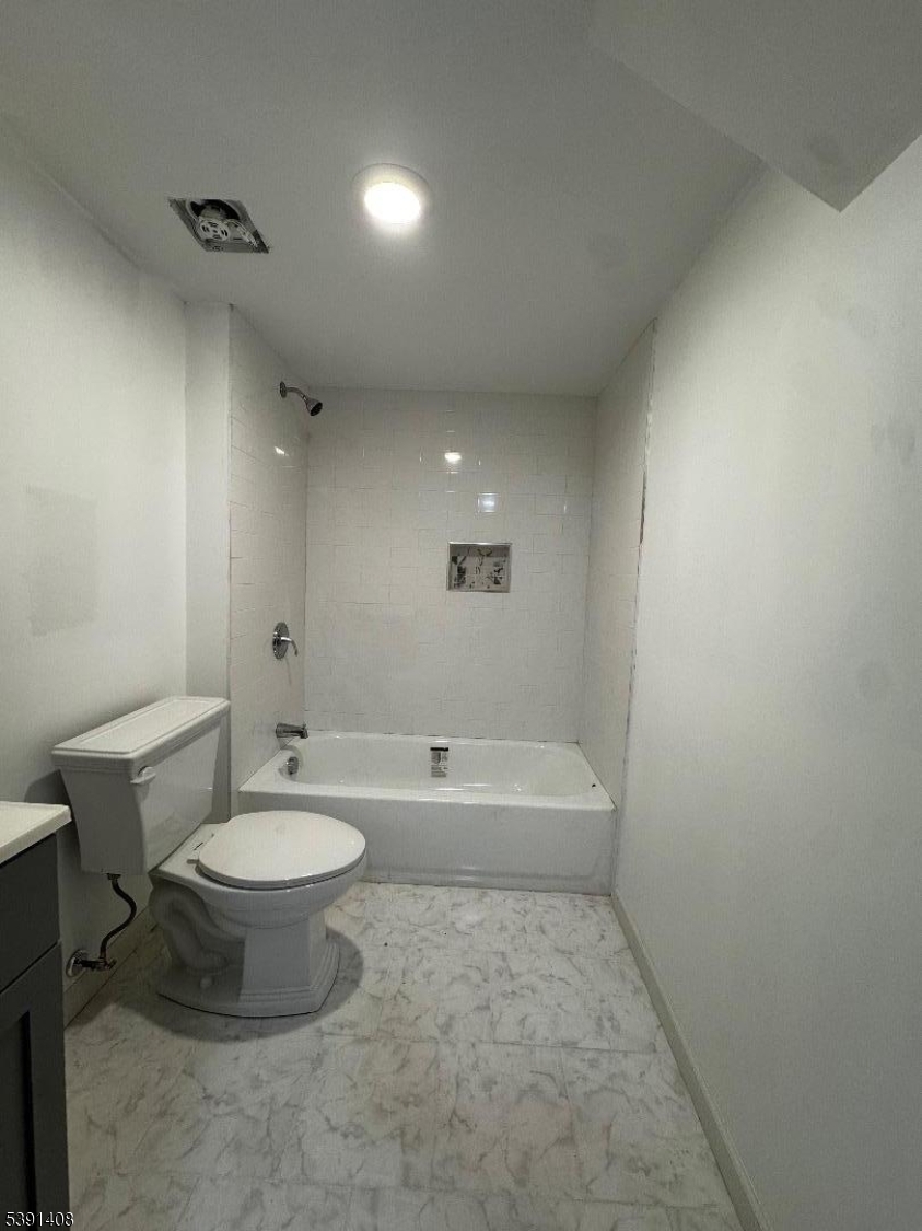 696 Dr Martin Luther King J 3