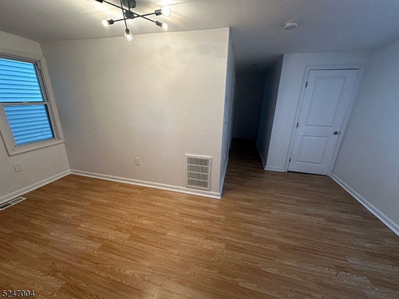 659 Nassau St 1