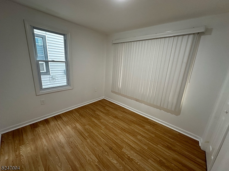 659 Nassau St 1