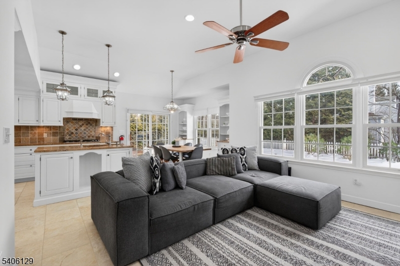 236 White Oak Ridge Rd