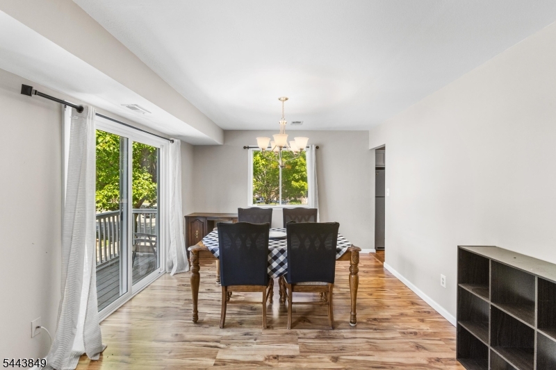 5 Garden Ct