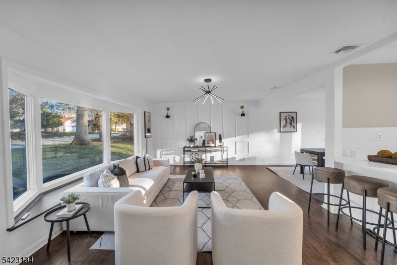 1011 Washington Ave.