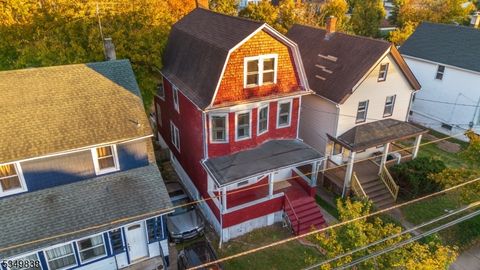 Photo of 190 Watchung Ave, West Orange, NJ 07052 (MLS # 3993627)