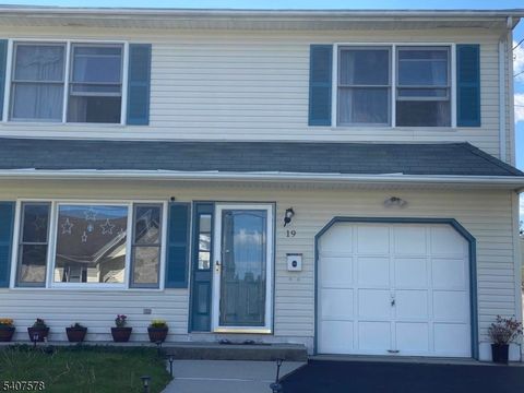 19 Dacotah Ave Parsippany-Troy Hills Twp. NJ 07054