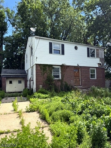 416 Alexander Ave
