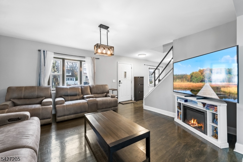 355 Hunter Ave