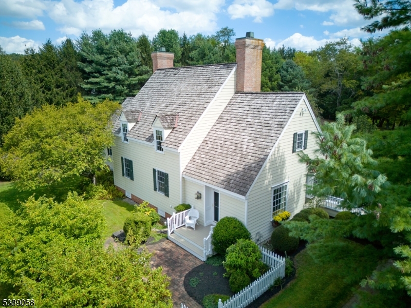 925 Sergeantsville Rd