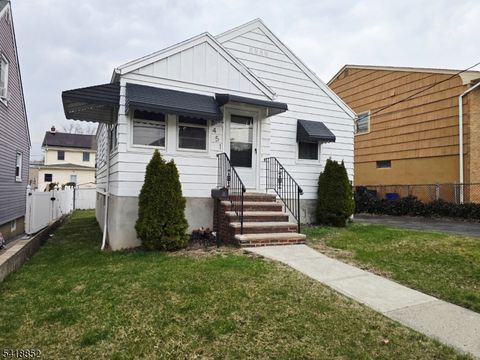 451 Wilson Ave Lyndhurst Twp. NJ 07071