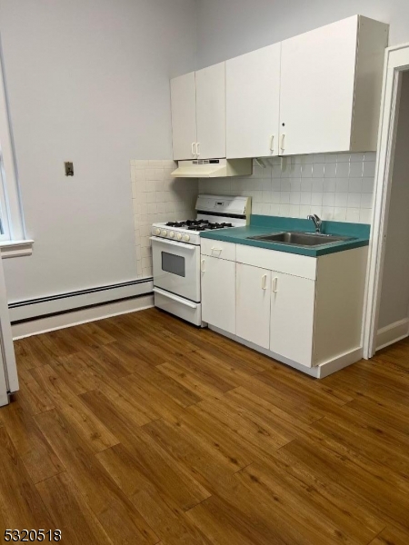 75 Pine St 1L