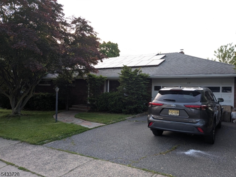 49 Kipp Ave