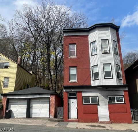 144 N 8th Street Hawthorne Boro NJ 07506