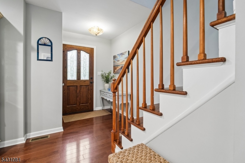 65 Coddington Dr
