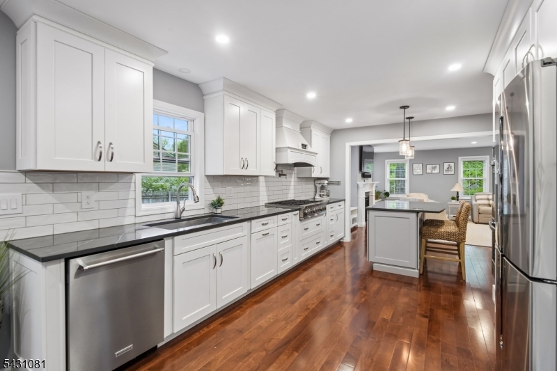 65 Coddington Dr