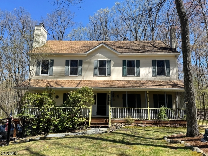 32 Saint Bernards Rd