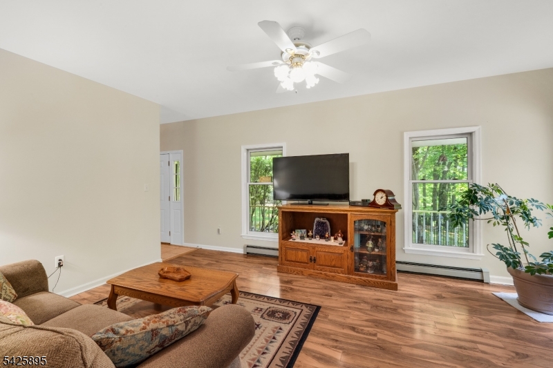 32 Saint Bernards Rd