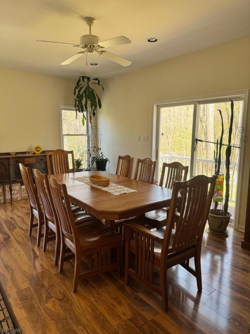 32 Saint Bernards Rd