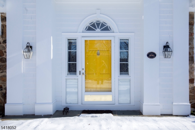 131 Post Kunhardt Rd