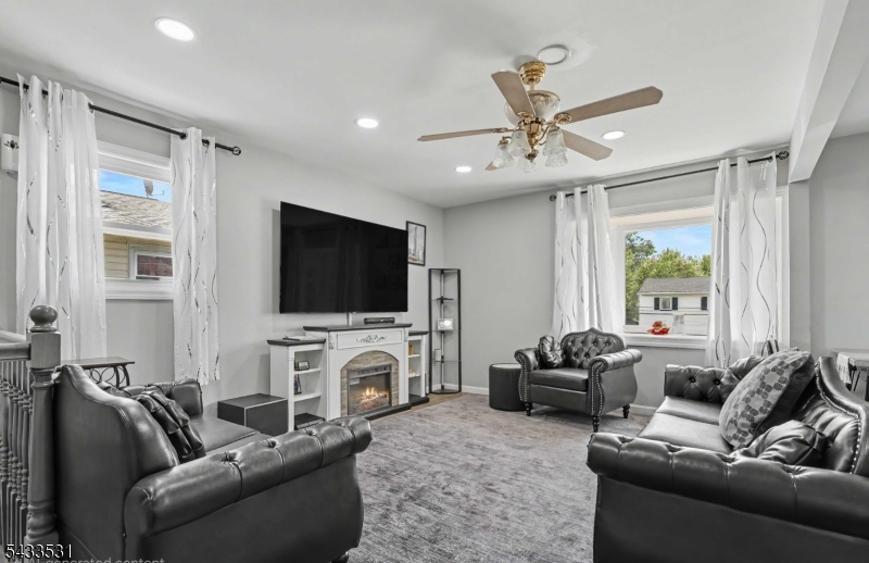 509 Church Pl