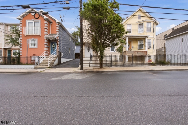 65 Highland Ave