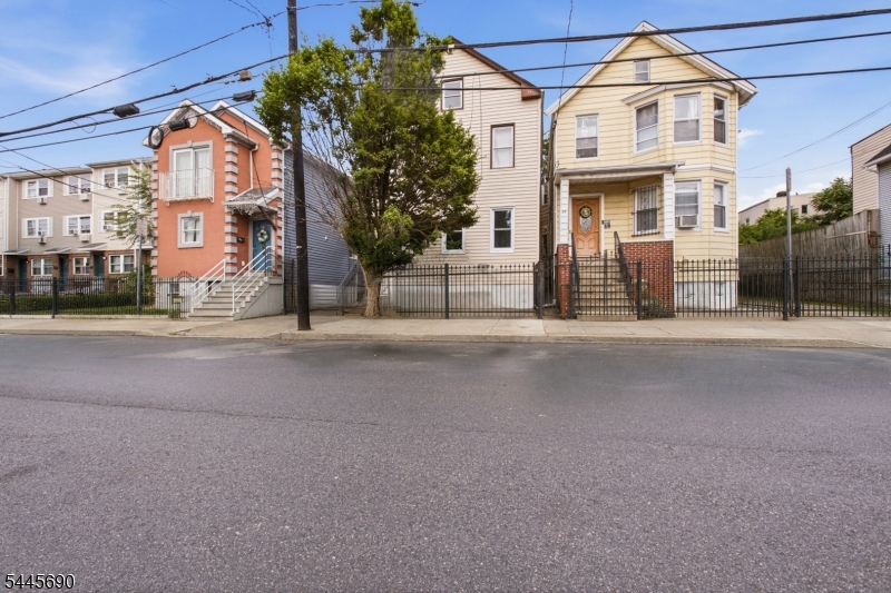65 Highland Ave