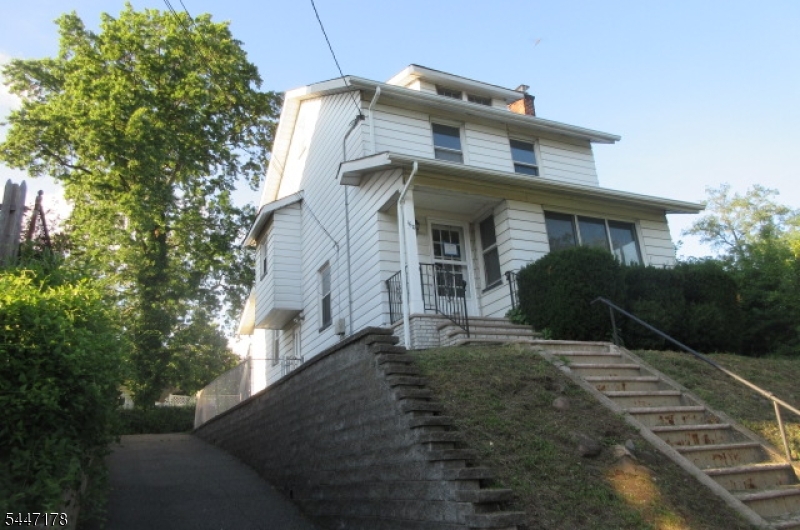 160 Tappan Ave