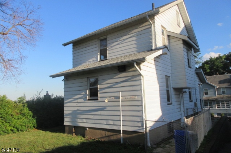 160 Tappan Ave