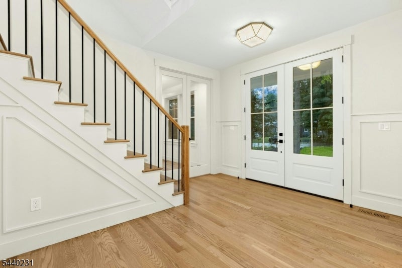 155 Dogwood Ln