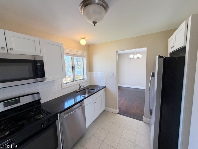 156 Harding Ave