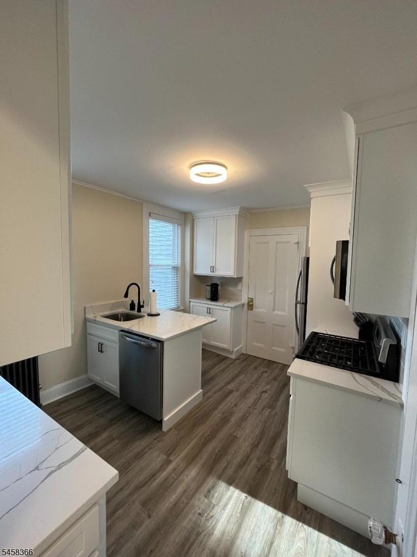 53 Budd St 1st Floor