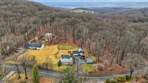 20 Summerfield Rd White Twp. NJ 07823