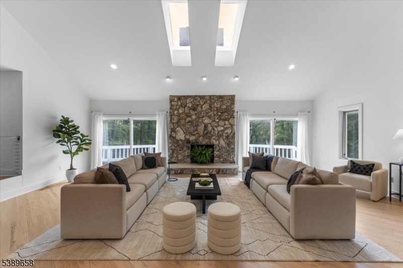 101 Rippling Brook Way