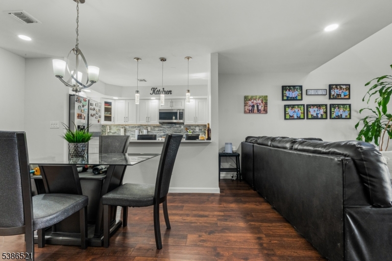 416 River Renaissance