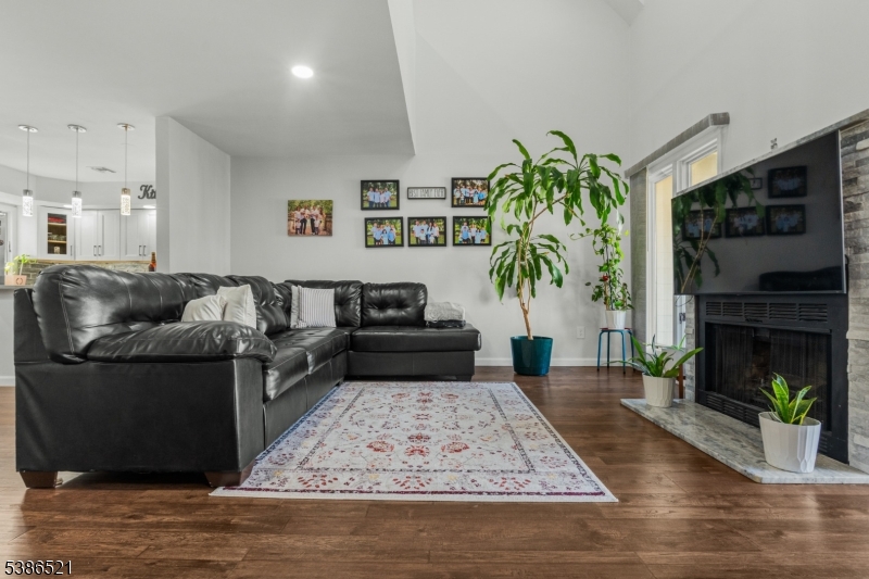 416 River Renaissance