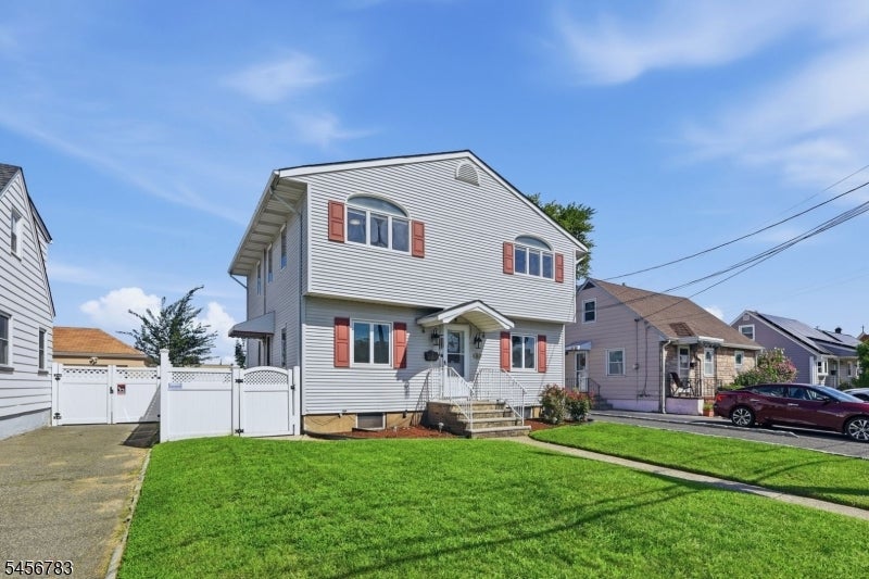 115 Tuella Ave