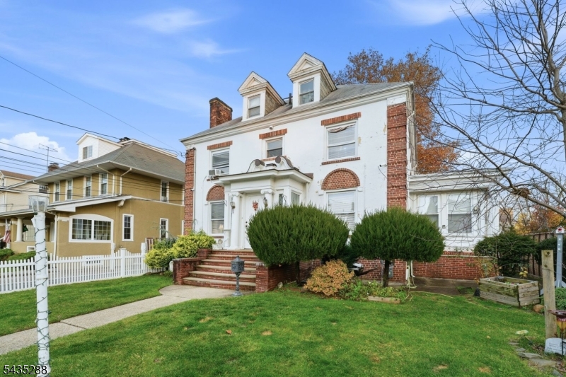449 Union Ave