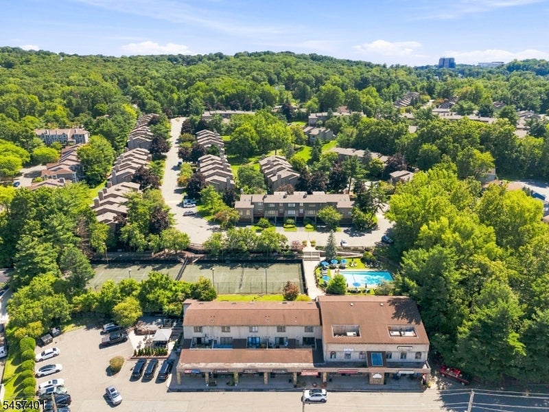 5 Wedgewood Drive