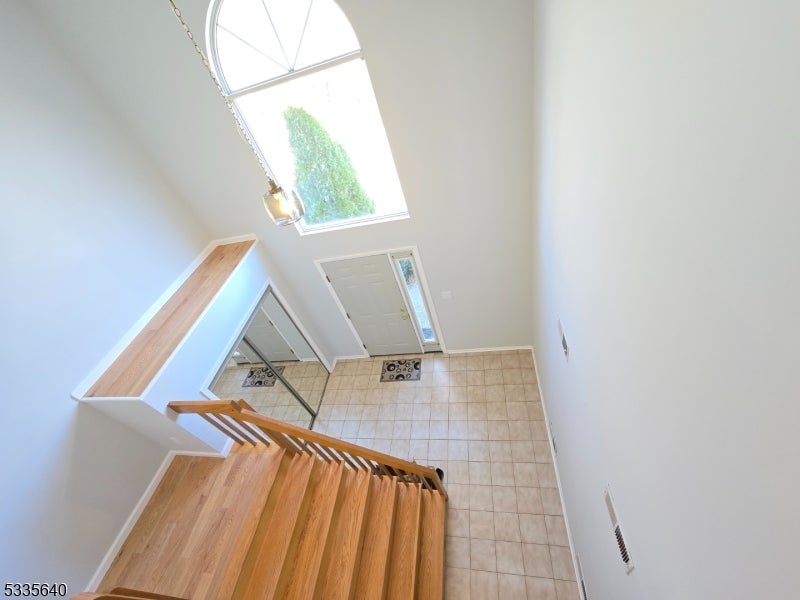 154 Castle Ridge Dr