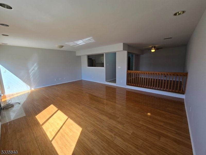 154 Castle Ridge Dr