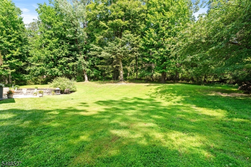 12 Mountain View Ct