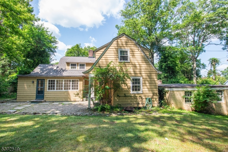 142 Union St