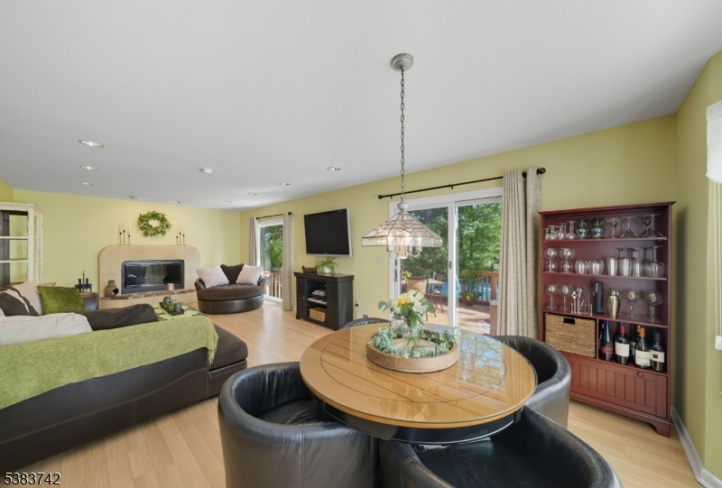 43 INDIAN SPRING TRAIL