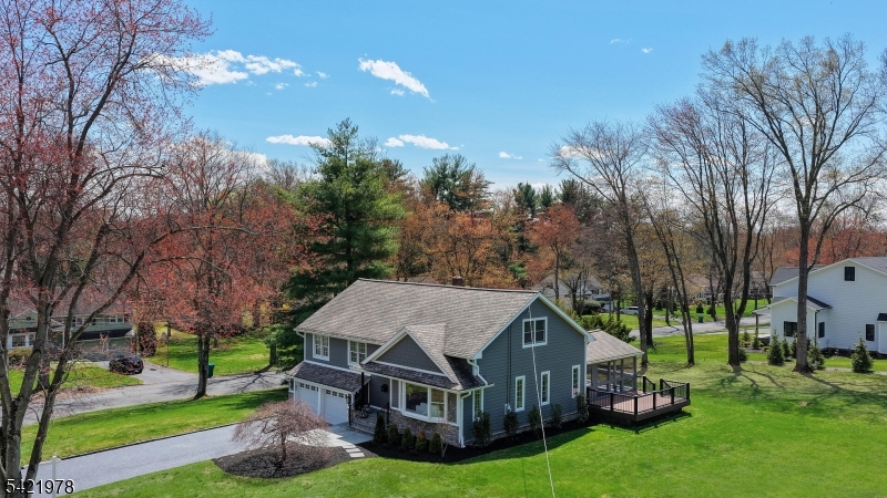 1973 Inverness Dr